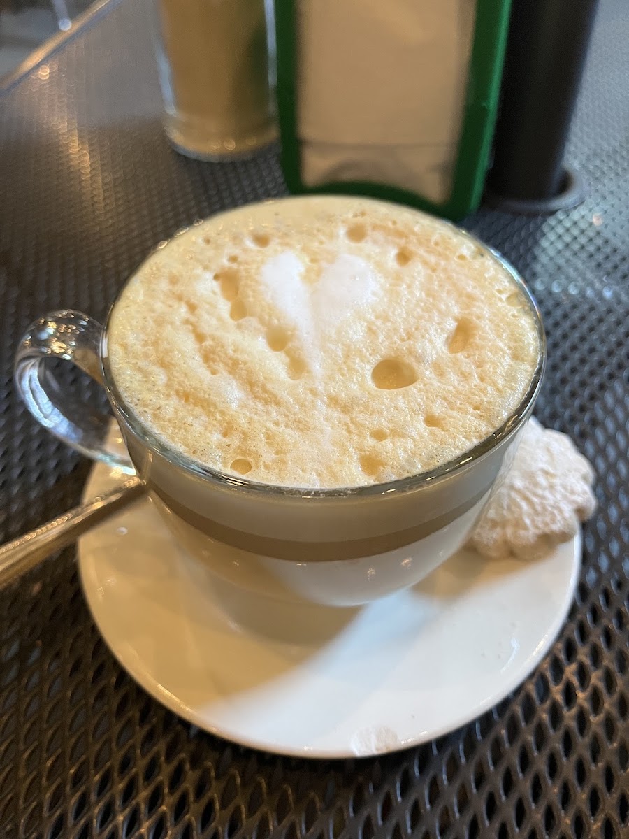 Entre Aromas & café