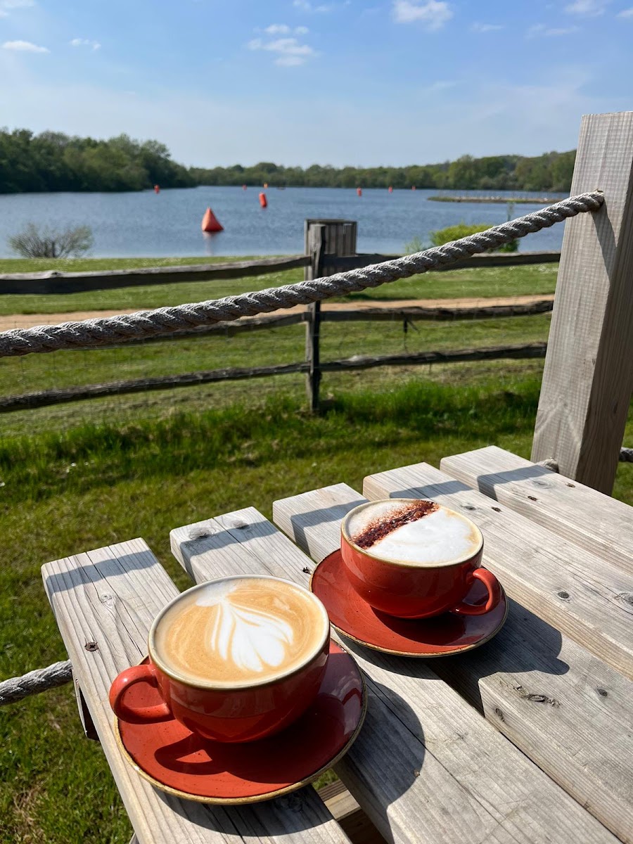 Lakeview Café
