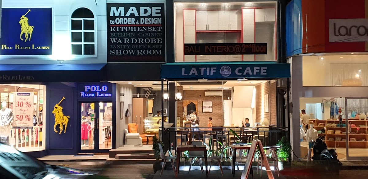 Latif Cafe