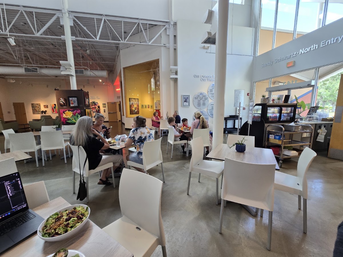 Palm Cafe