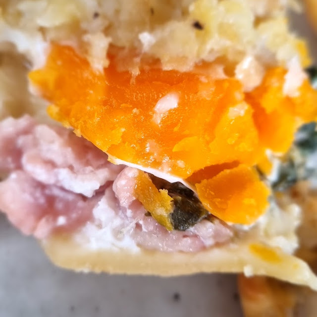 Eggs Benedict Pie