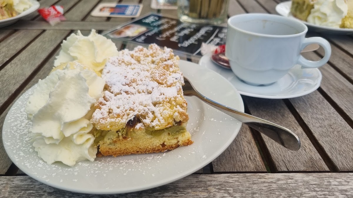 Café Geschichtsstübchen Burg