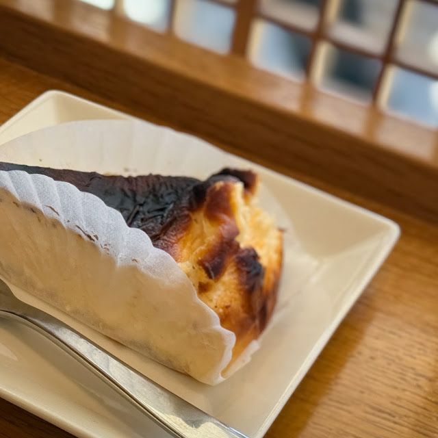 富山ブラックチーズ