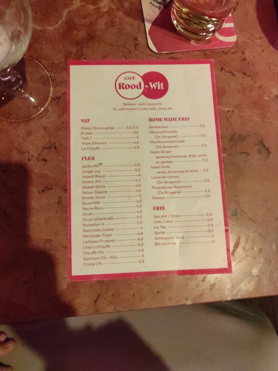 Cafe Rood Wit menu board