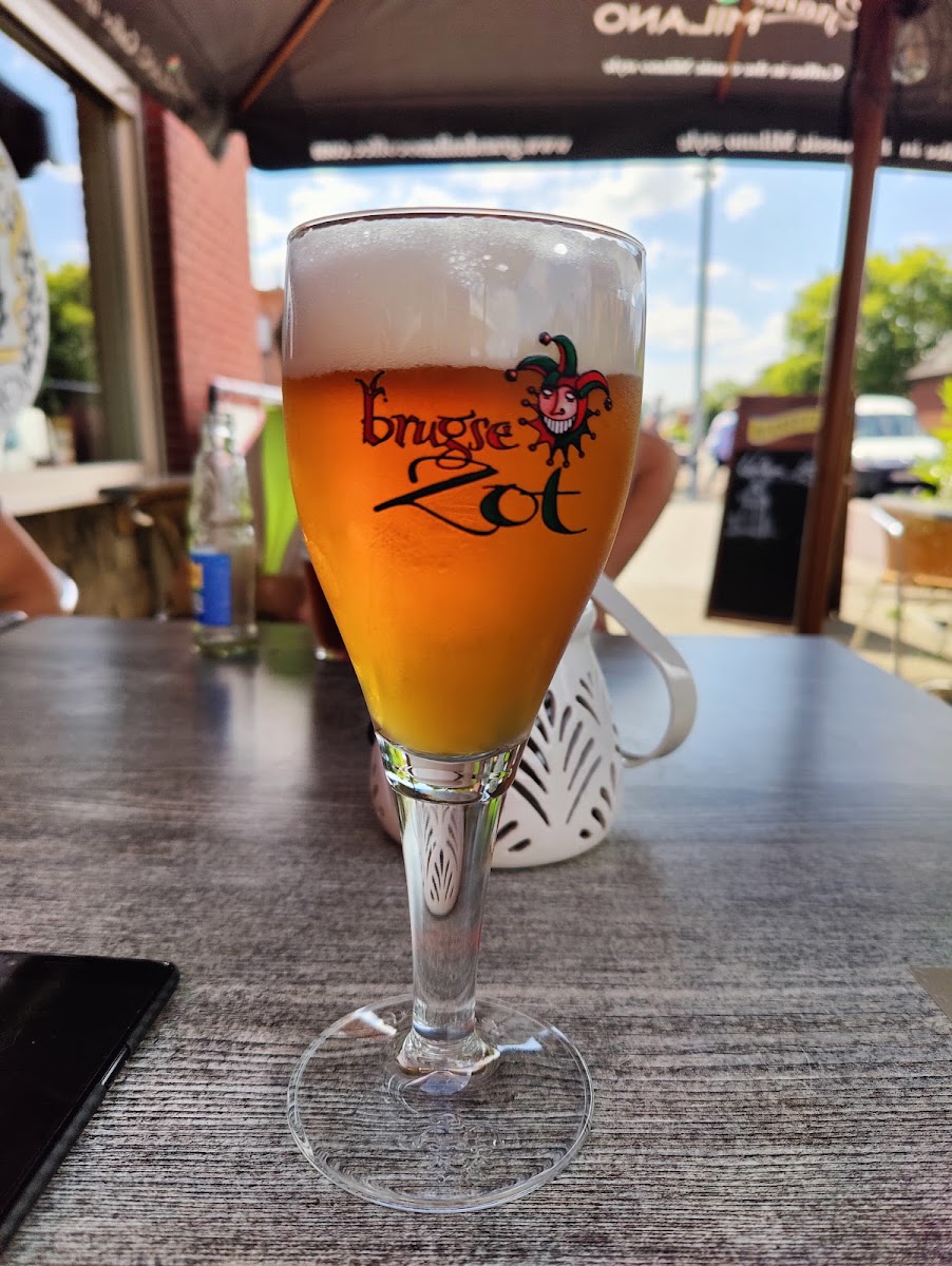 't Moleken , bij Silvia. Café/feestzaal - Lokeren