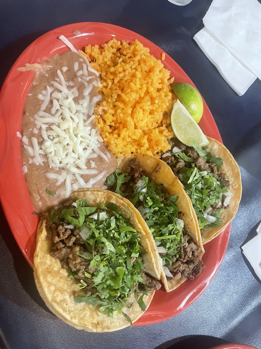 Mi Pueblo Mexican Restaurant and Bar