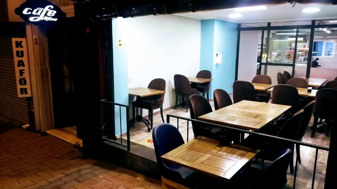 Milano Playstation Cafe