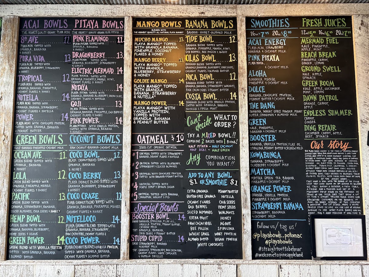 Playa Bowls menu board