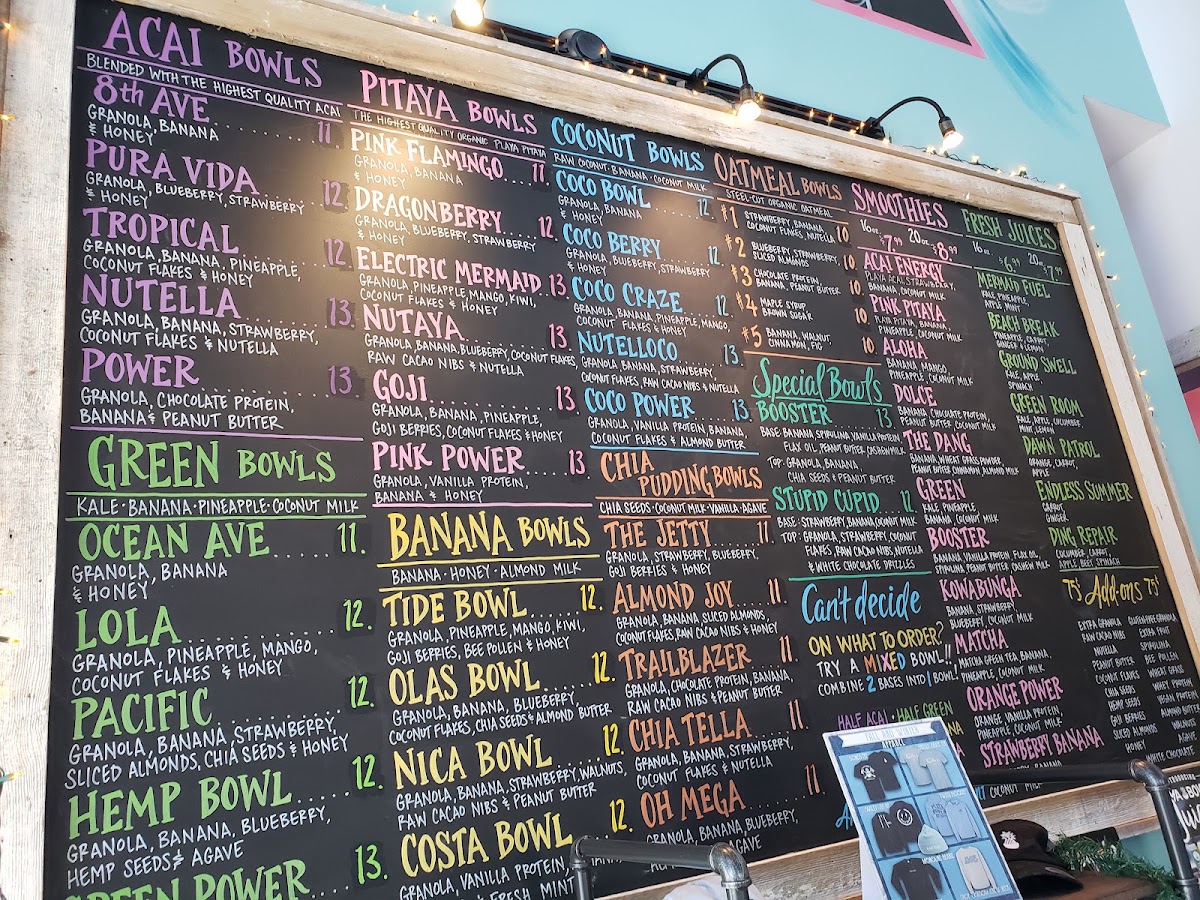 Playa Bowls menu board