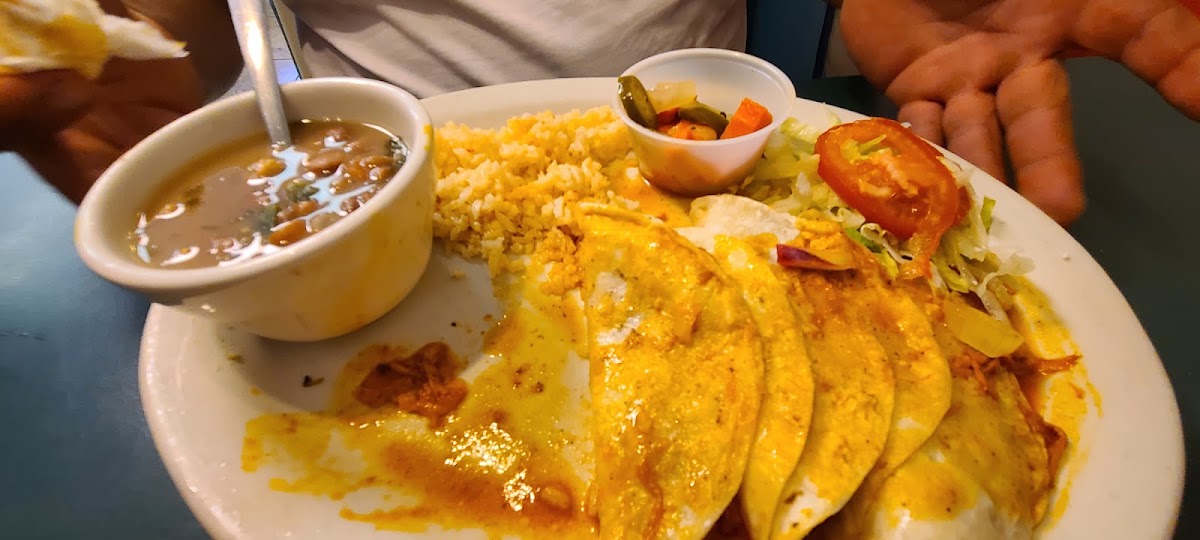 Las 7 Salsas Restaurante