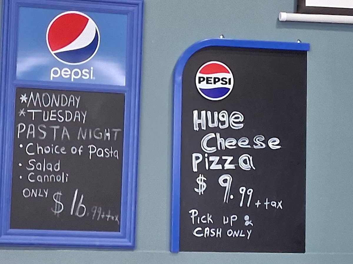 Mario’s pizza and pasta menu board