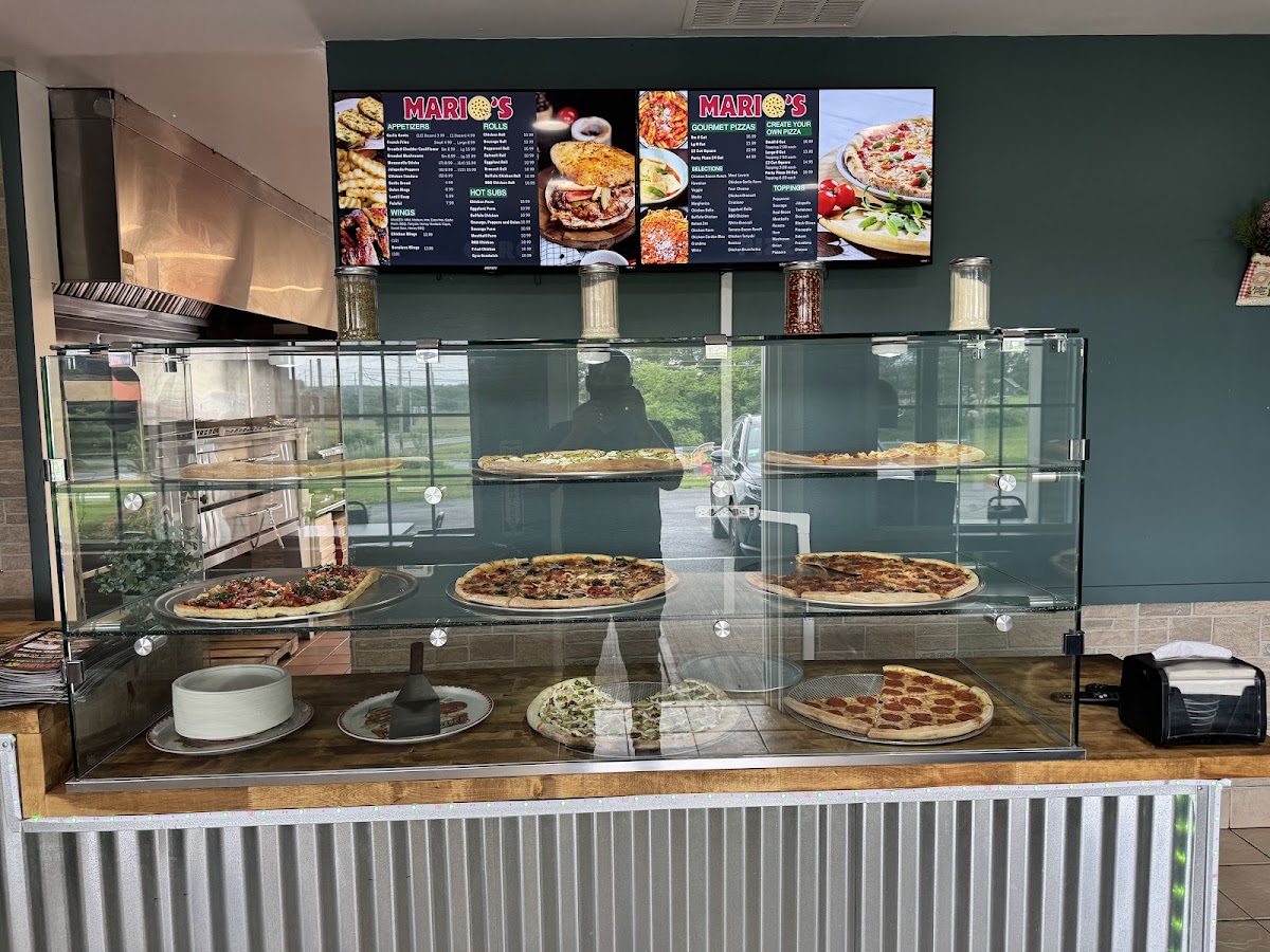 Mario’s pizza and pasta