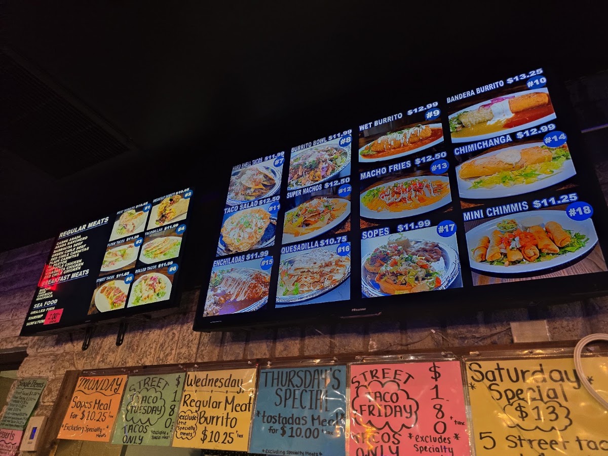Taqueria Los Gordos menu board