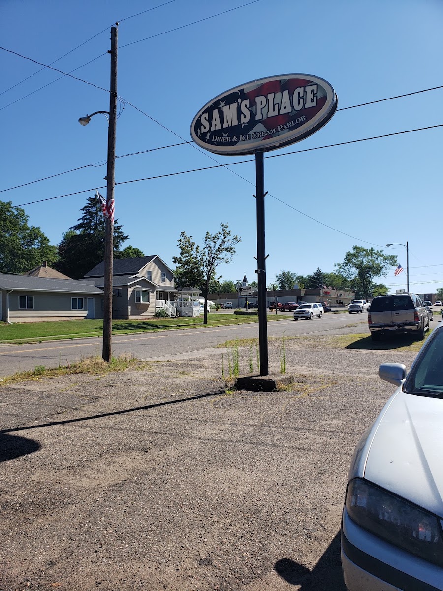 Sam's Place & Diner