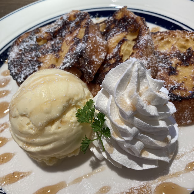 3種のペリーのフレンチトースト