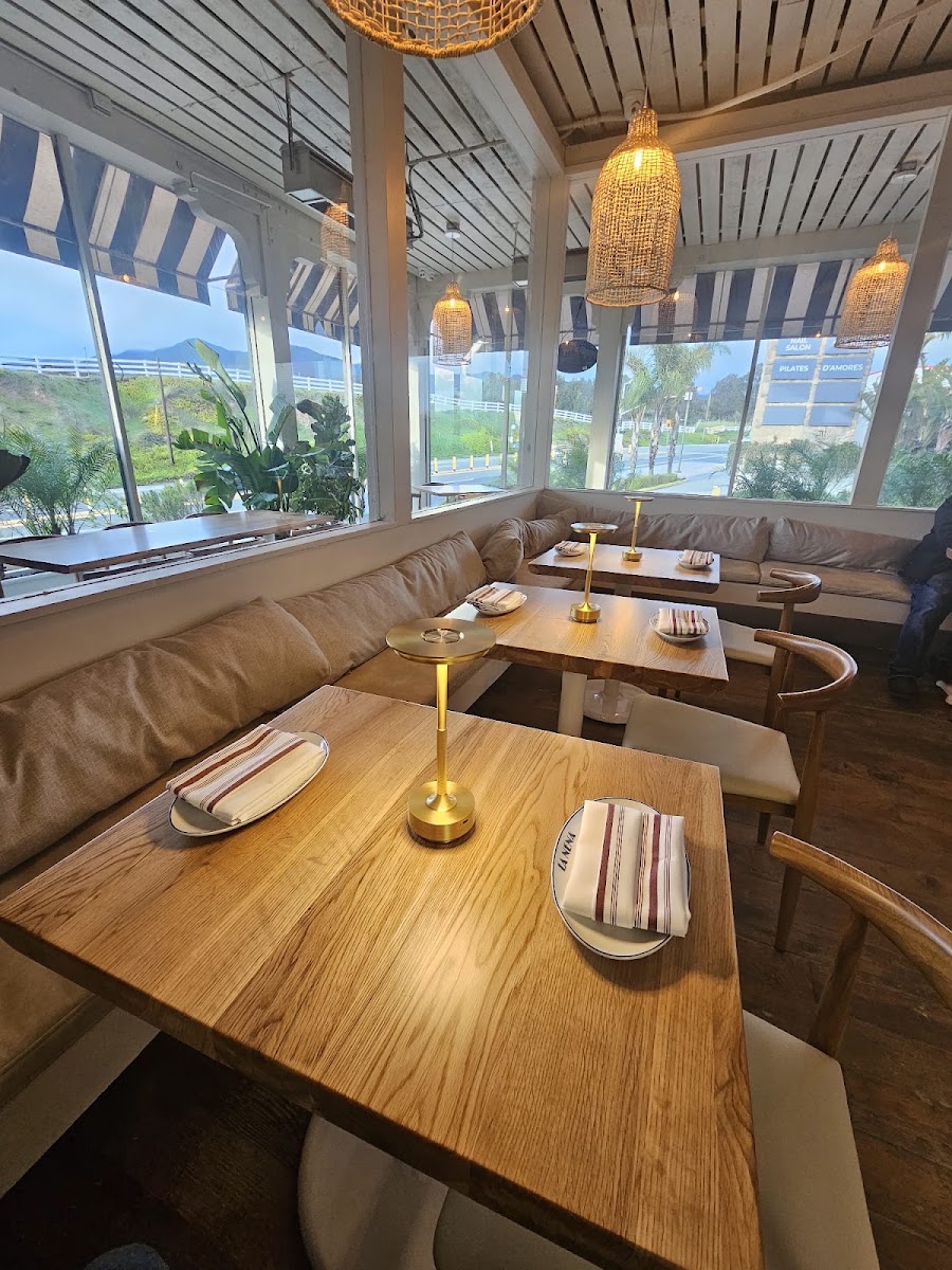 La Nena Cantina