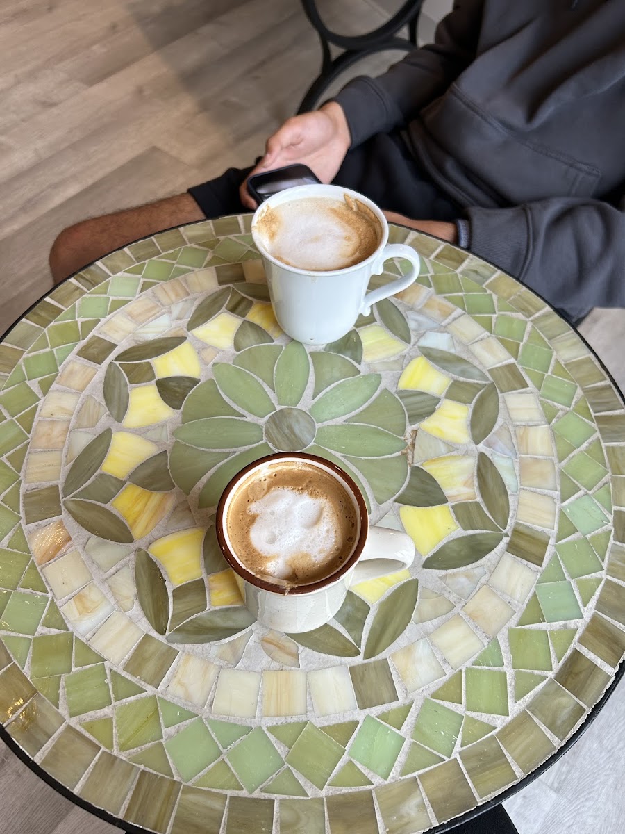 Halisi Café