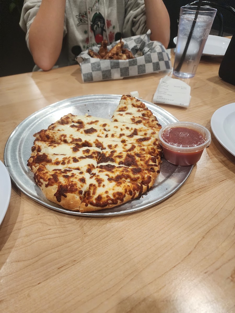Pizza Den