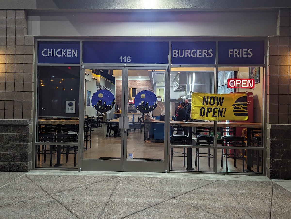 5th Street Burger & Fries