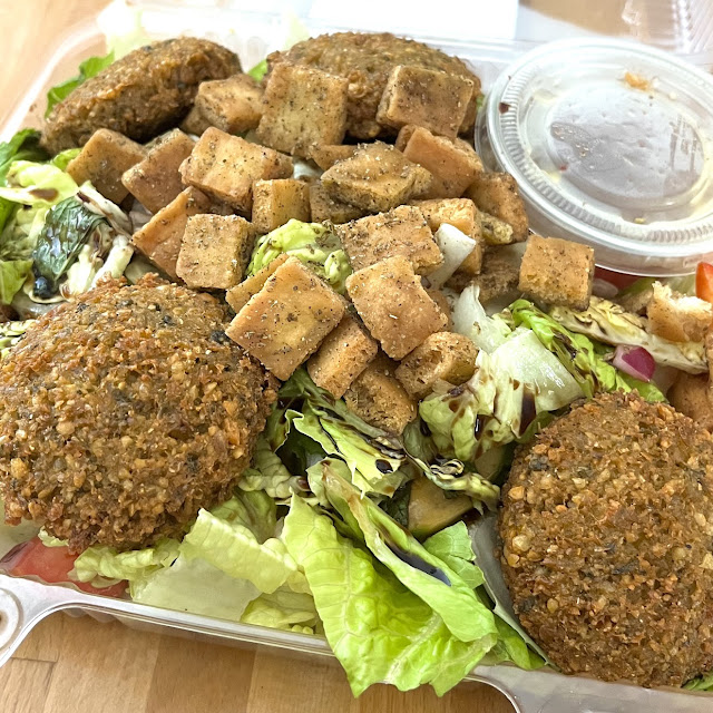 Fatoush Falafel Salad