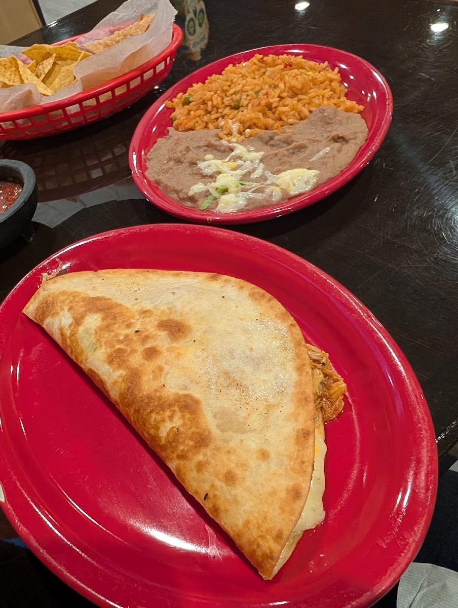 El Amigo Mexican Restaurant