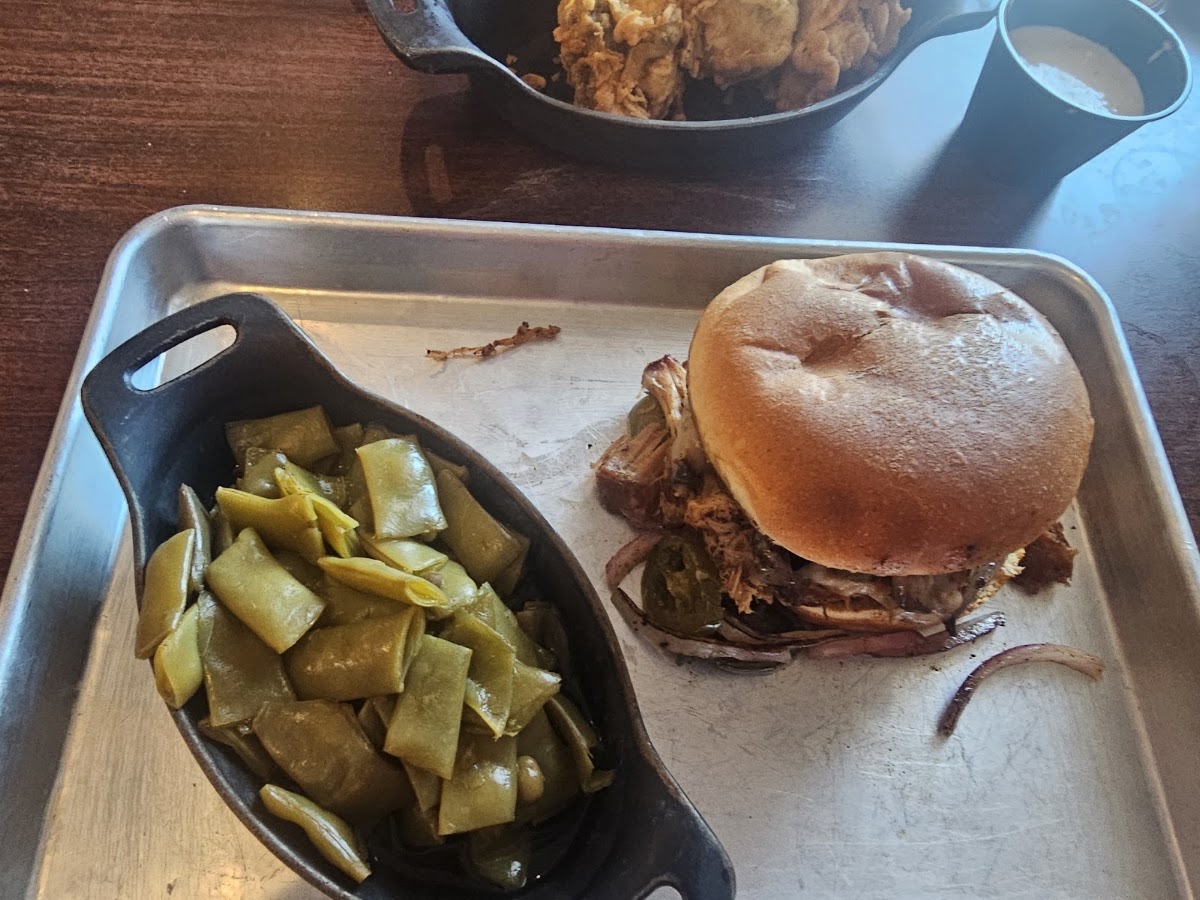 Famos Italian Smokehouse