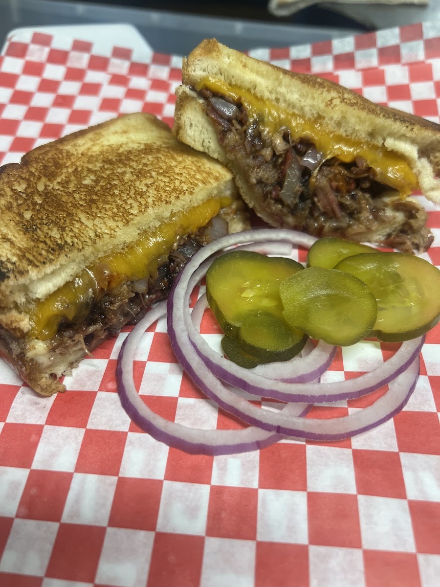 Chisholm Trail Smokehouse & Catering