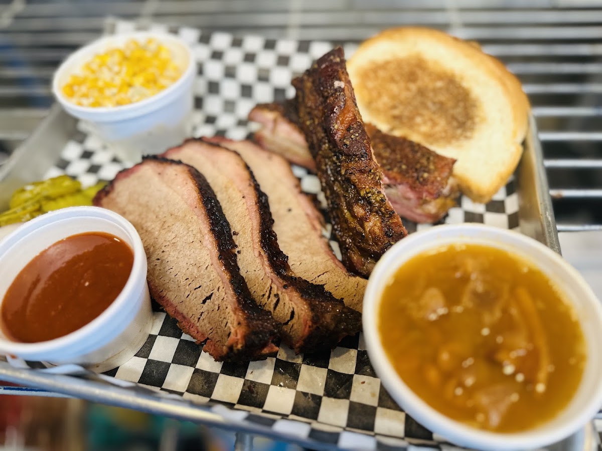 Chisholm Trail Smokehouse & Catering