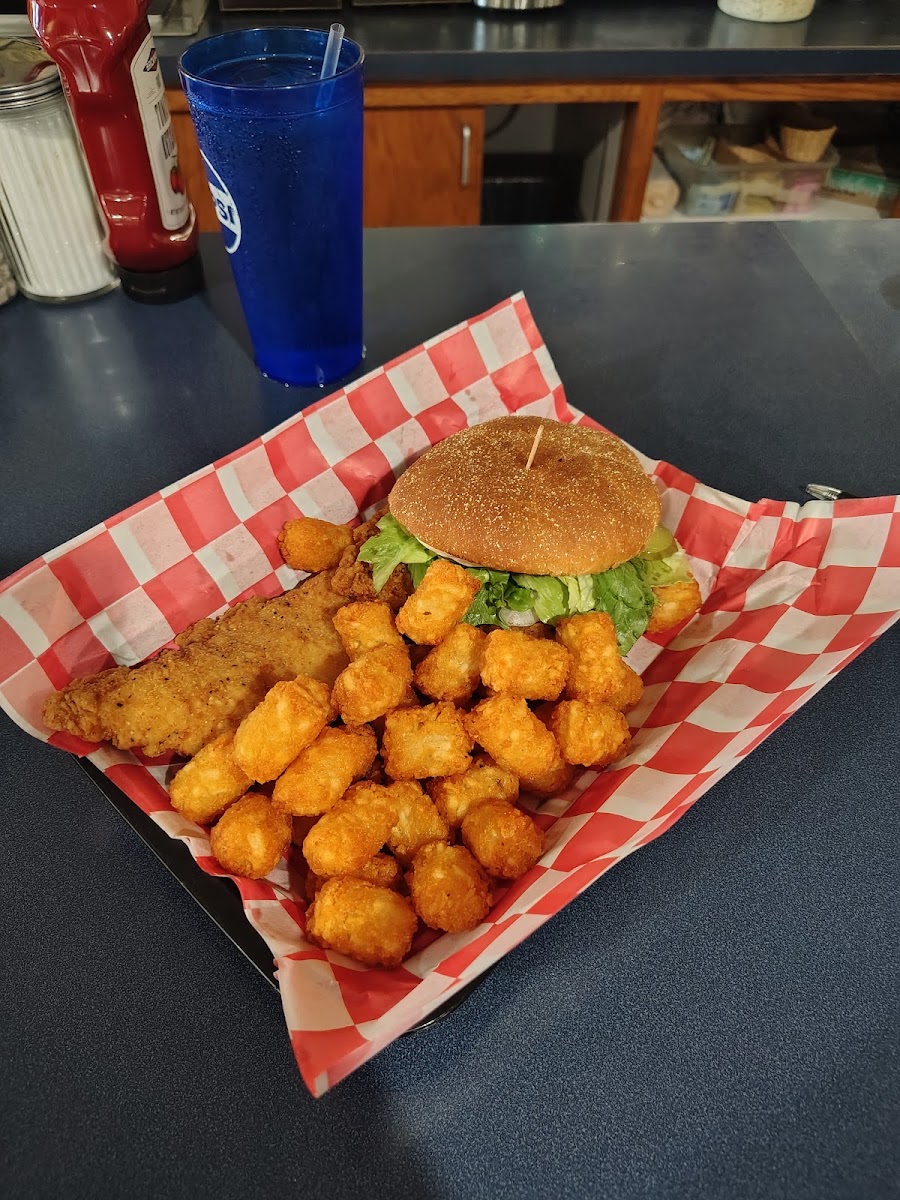 Aunt B's Diner