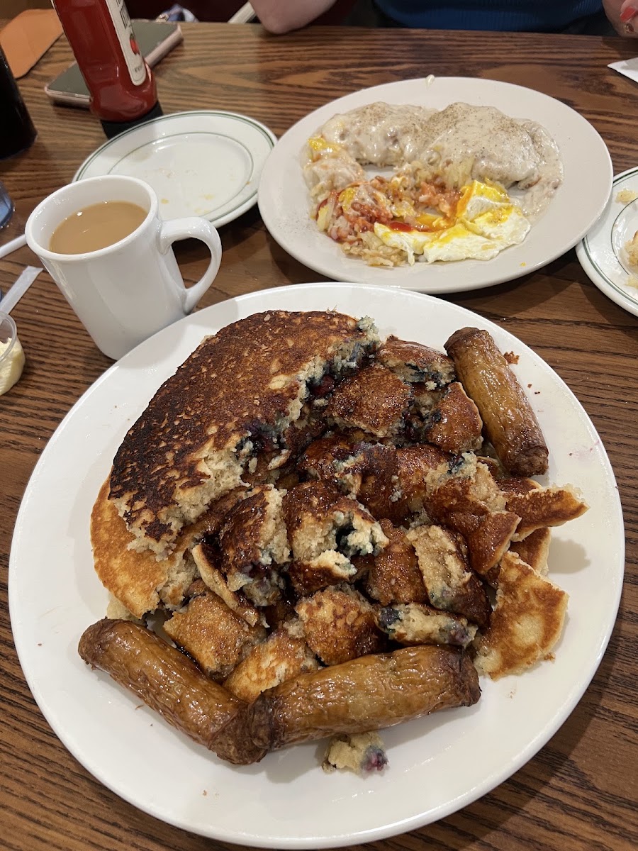 Aunt B's Diner