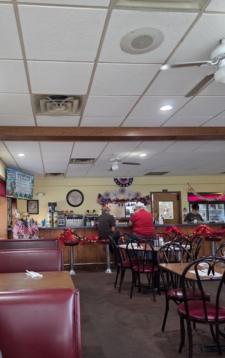 Aunt B's Diner