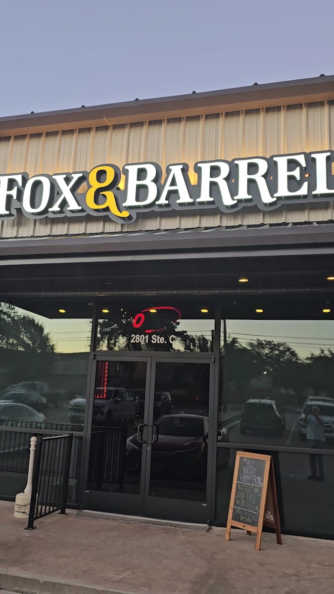 Fox & Barrel