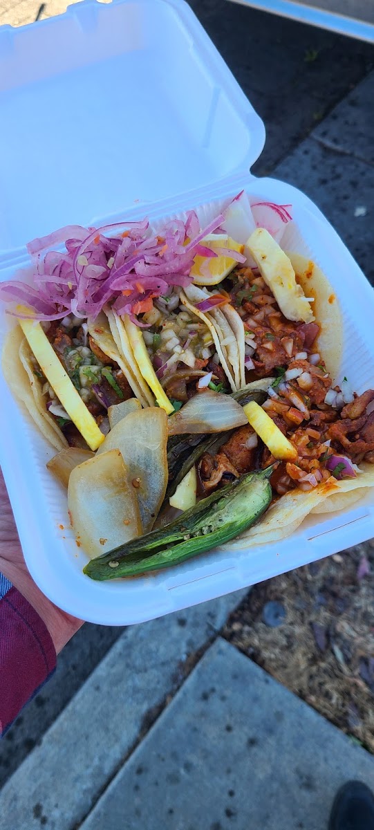 Tacos El Agua Dulce | Mexican Food Truck