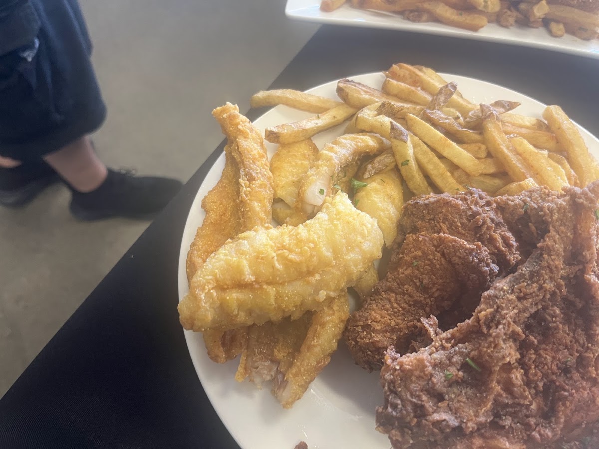 McClellan’s Fish and Chicken