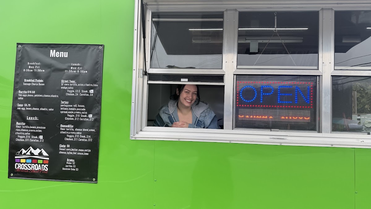 Crossroads Food Trailer