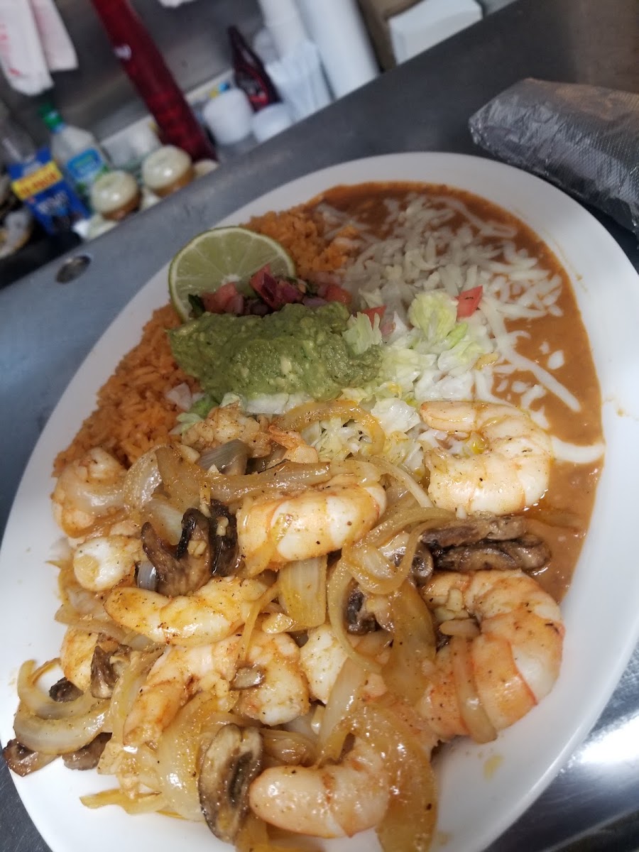 El BRACERO steak house mexican restaurant