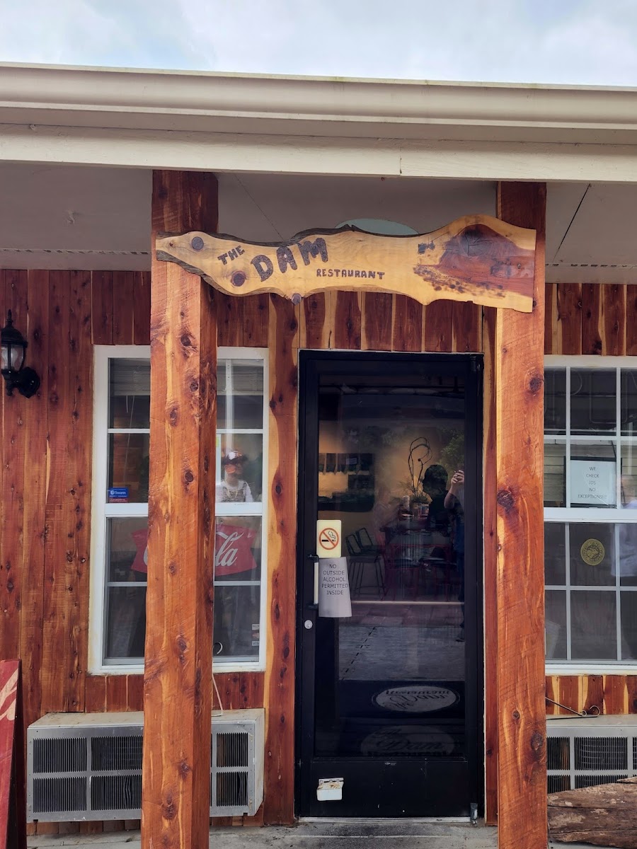 The Galley Restaurant at Edgar Evins Marina