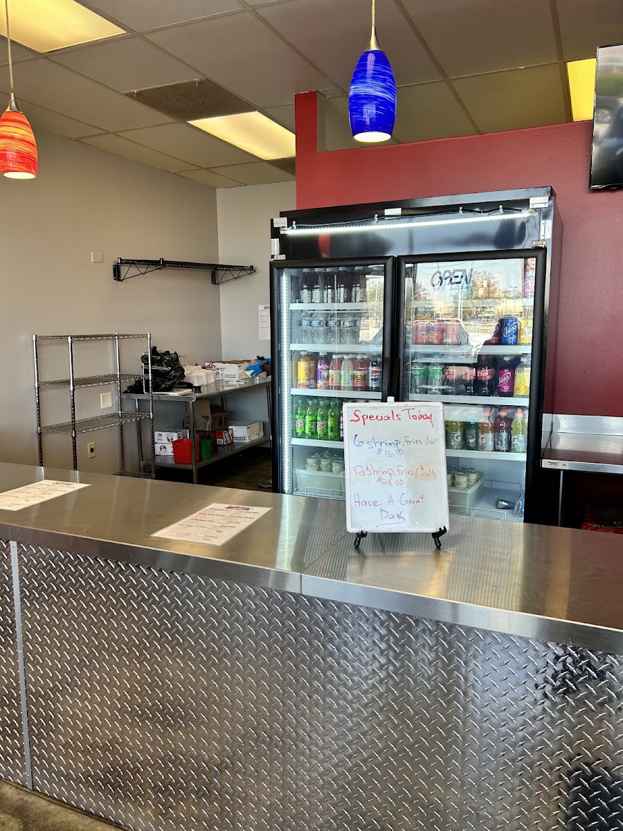 Vails Brothers Wings, Tenders & More