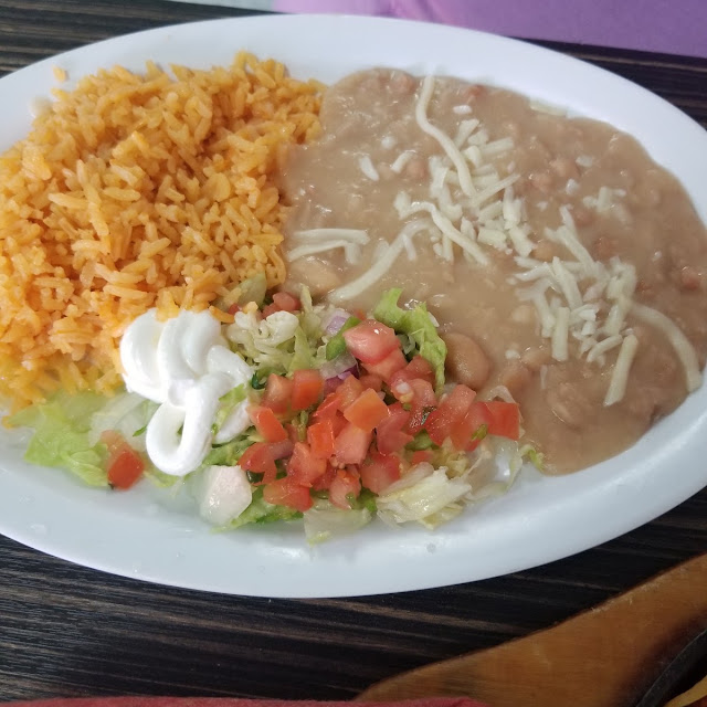 Platillo Mexicano Mexican Plate