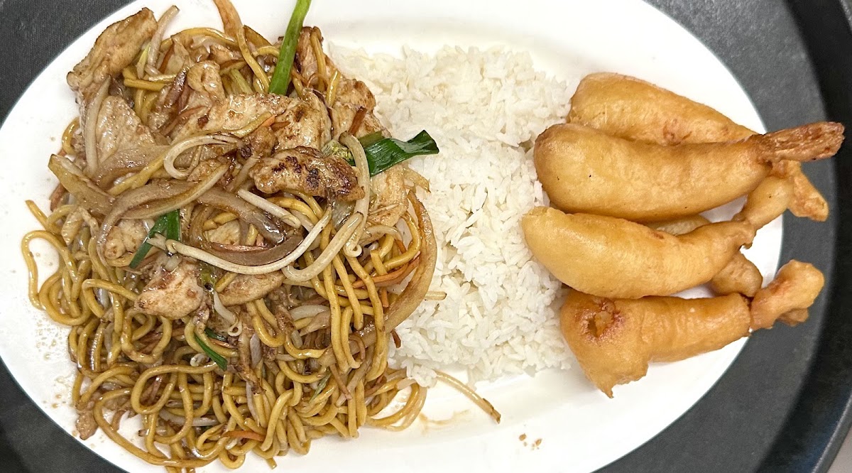 New Dragon | Chinese Restaurant and Lounge