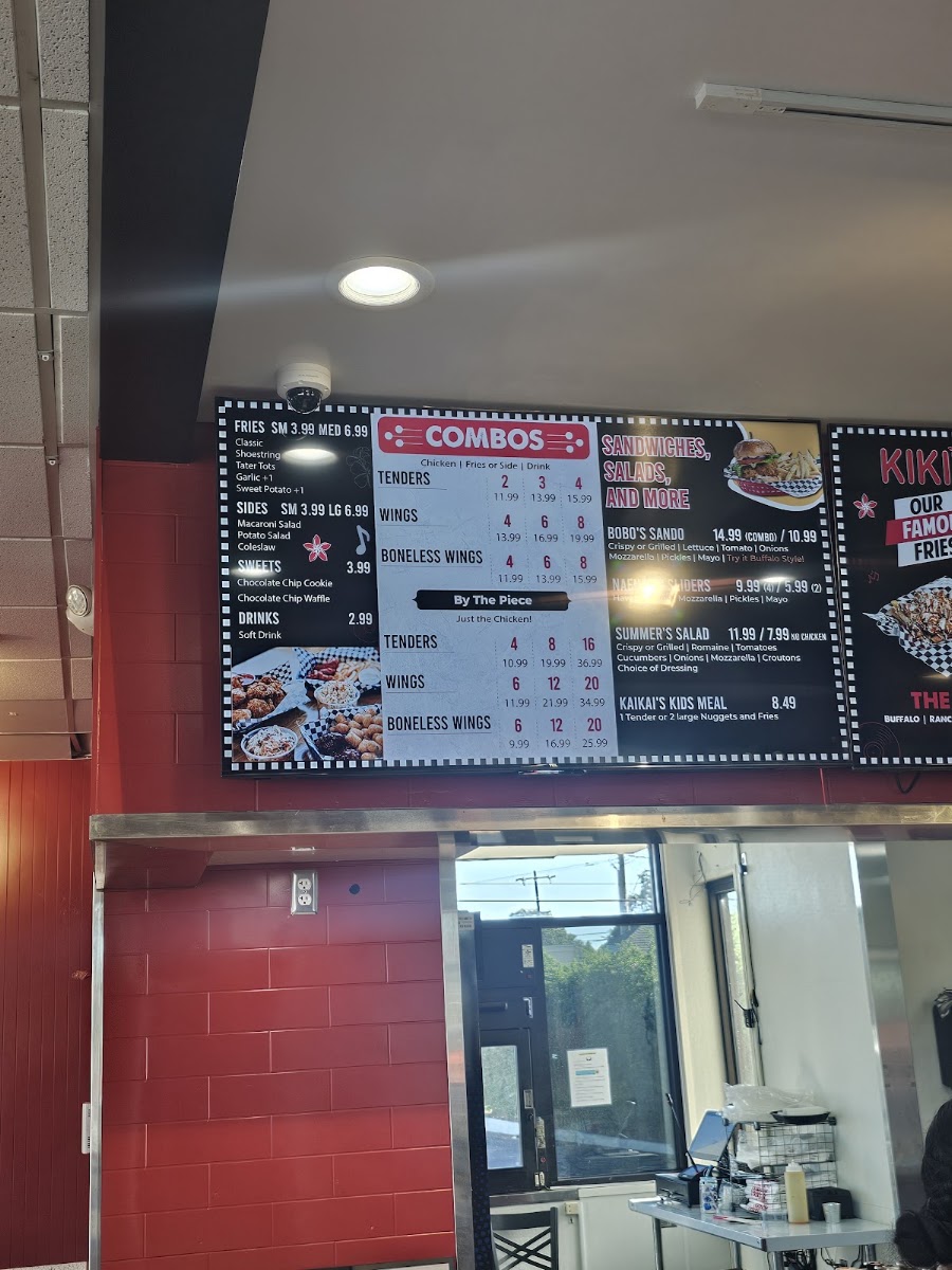 Kasi’s Chicken & Fries menu board