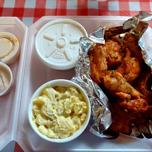 Buffalo Bird Wings
