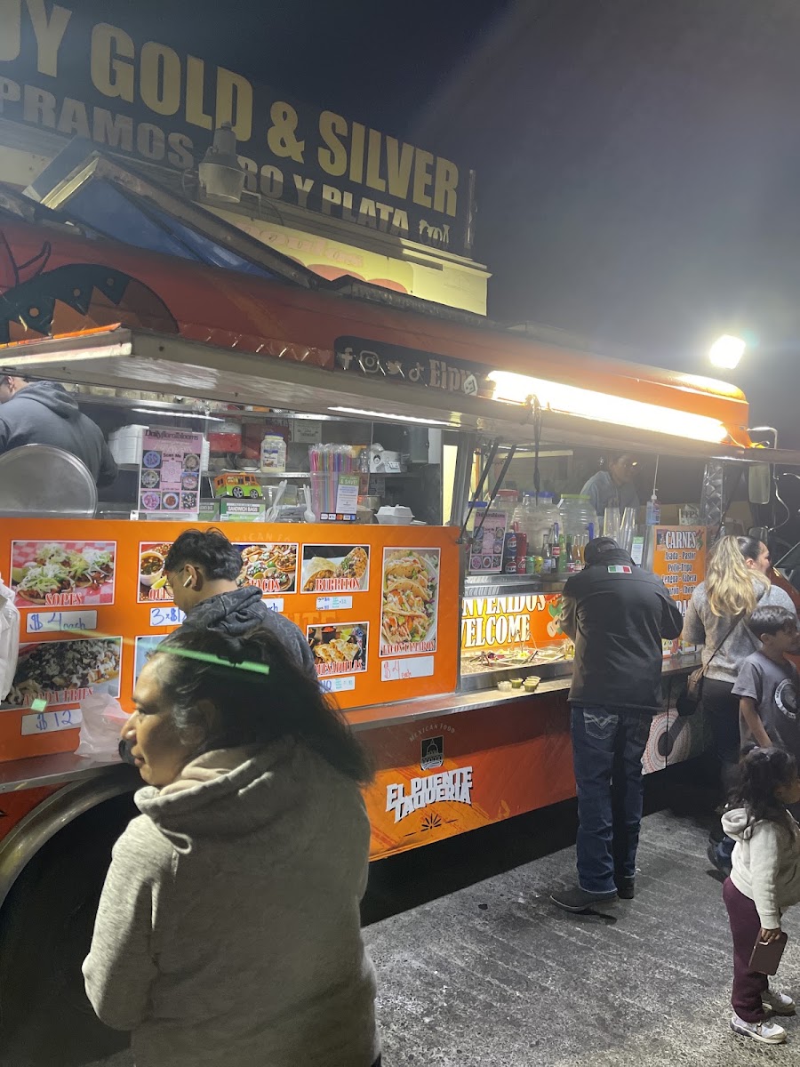 El Puente Taquería | Mexican Food Truck