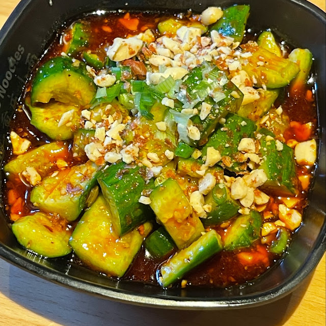 cucumber with garlic sauce 涼拌黃瓜