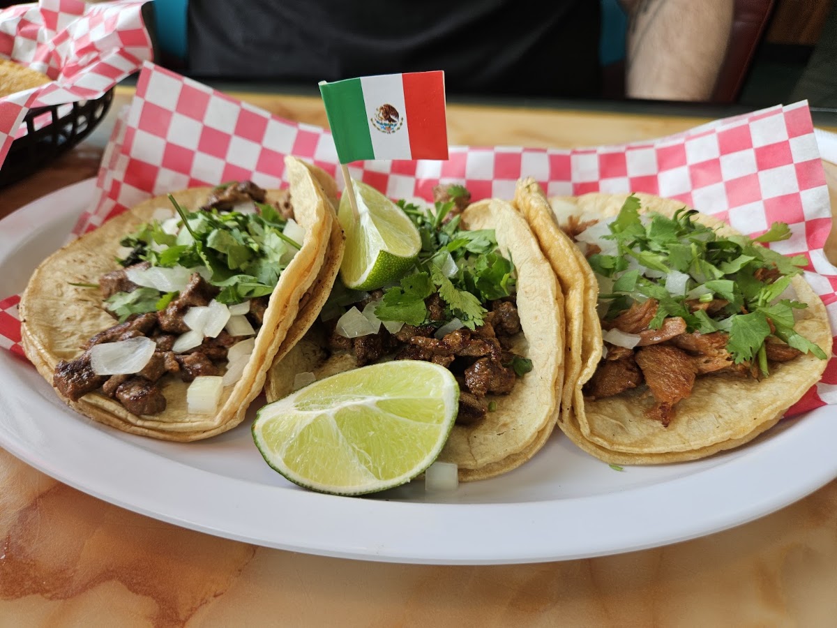 Guanatos Mexican Grill