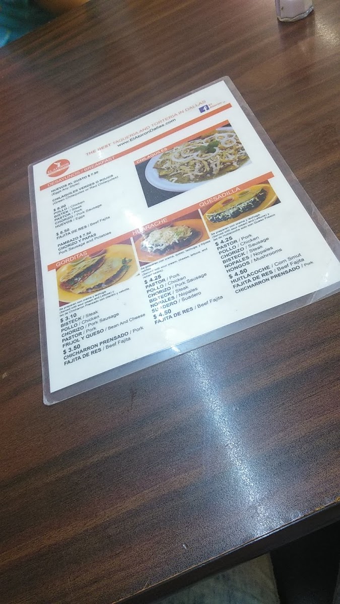 El Atoron menu board