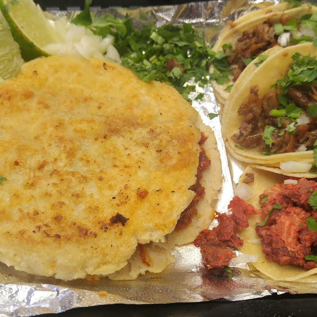 Tacos Y Gorditas