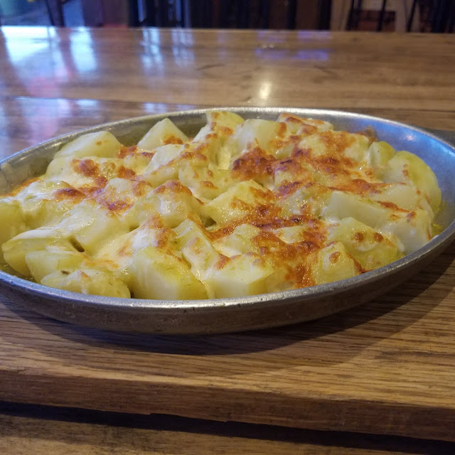 Papas Al Gratin Salsa Verde