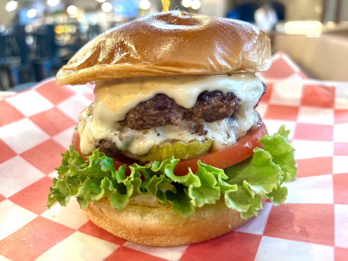 Willy's Original at Sawgrass Grove