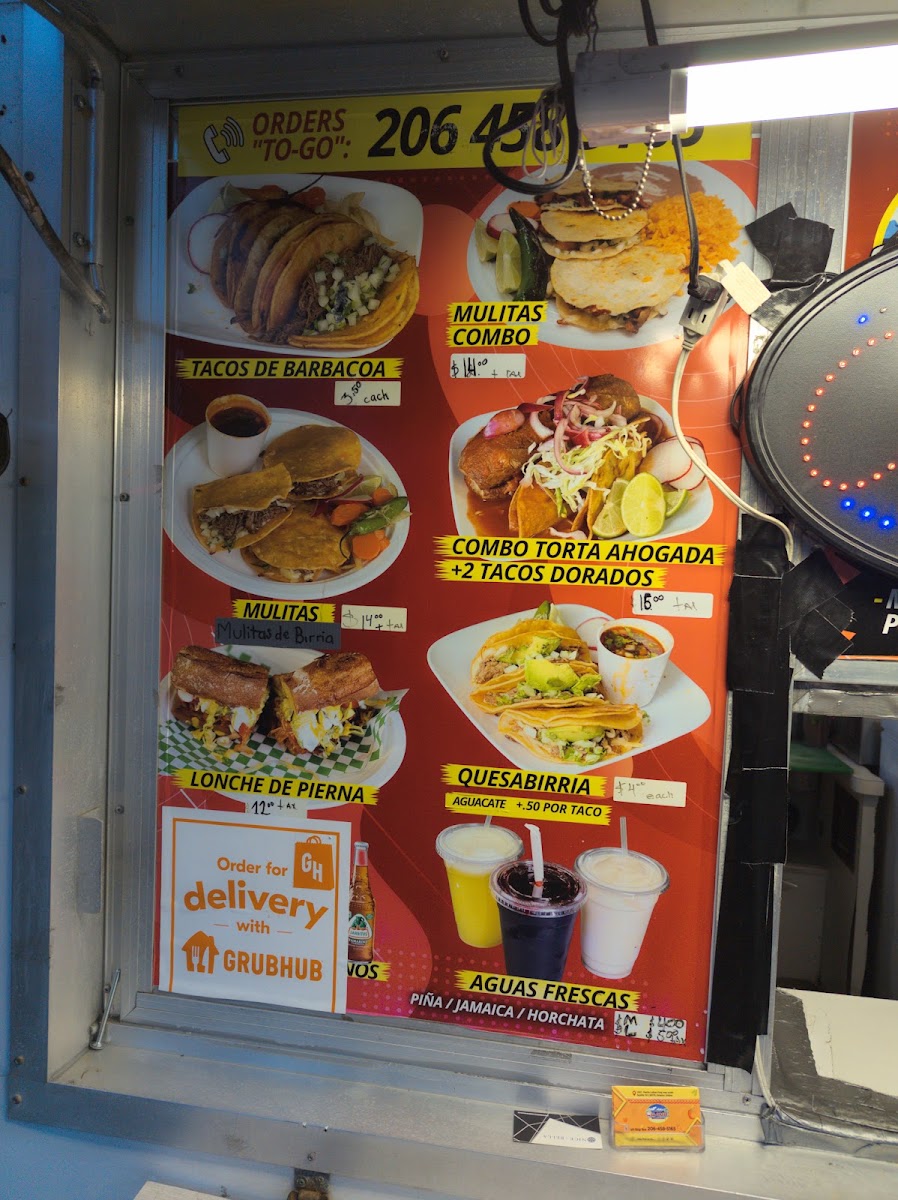 El Oasis (Food Trailer) menu board